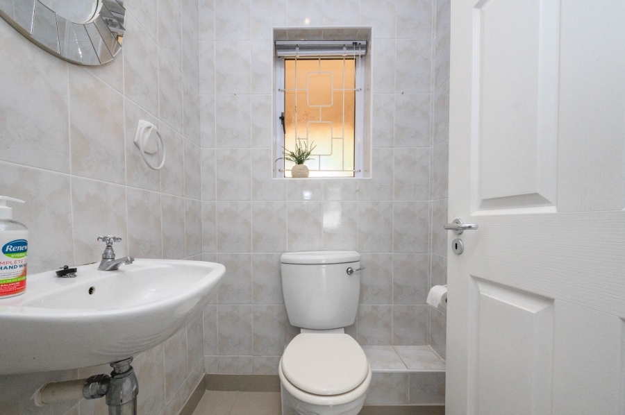 To Let 3 Bedroom Property for Rent in Walmer Heights Eastern Cape